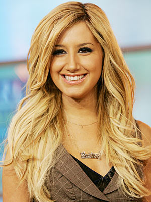 01-ashley-tisdale-400a021307[1]_21274.jpg